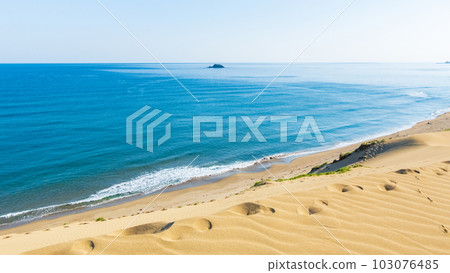 從鳥取沙丘看到的日本海 從鳥取沙丘看到的日本海 103076485
