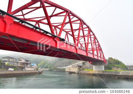 新神浦大橋/三色橋:紅(長崎縣長崎市)【2023年5月】 新神浦大橋/三色橋:紅(長崎縣長崎市)【2023年5月】 103080148