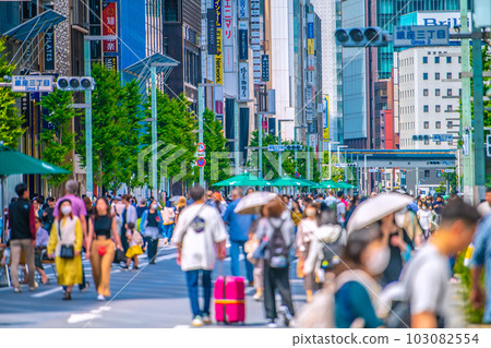 Nearly two weeks after the transition to the 5th class of Tokyo cityscape in Japan … More people without ma even in Ginza Hokoten … No infection explosion = May 21 Nearly two weeks after the transition to the 5th class of Tokyo cityscape in Japan … More people without ma even in Ginza Hokoten … No infection explosion = May 21 103082554