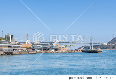 Shimonoseki City, Yamaguchi Prefecture Popular Tourist Destination Karato Market, Kamon Wharf, and the Kanmon Bridge Area Shimonoseki City, Yamaguchi Prefecture Popular Tourist Destination Karato Market, Kamon Wharf, and the Kanmon Bridge Area 103085058