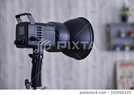 lighting studio in studio photo room lighting studio in studio photo room 103086339
