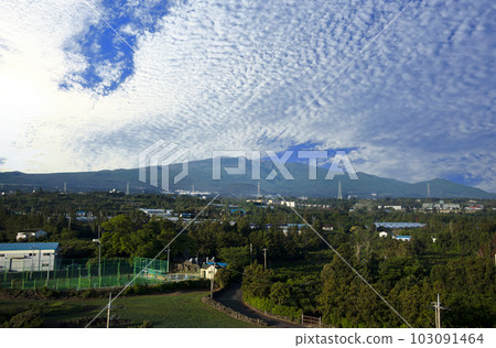 It is a beautiful landscape of Hallasan, a famous mountain in Jeju Island, South Korea. 103091464