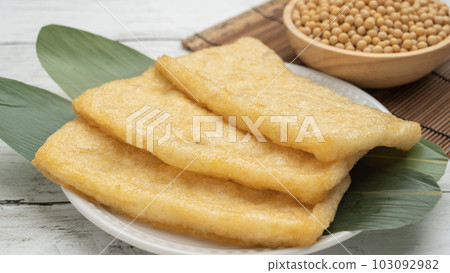 油炸和大豆 油炸和大豆 103092982