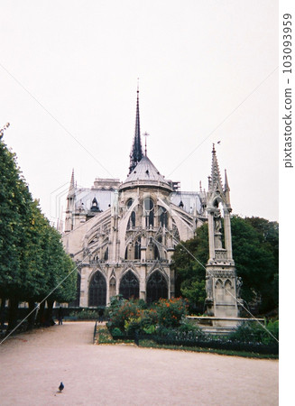 Paris Notre Dame Cathedral October 2002 103093959