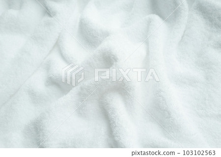 優質純白毛巾織物背景/紋理材料 — 皺巴巴的浴巾或毯子表面 103102563
