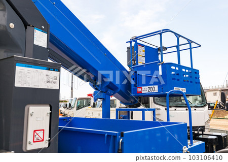 Truck-type work platform 103106410