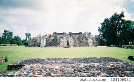 墨西哥 Cuernavaca Teopanzolco 遺址 2003 年 10 月 墨西哥 Cuernavaca Teopanzolco 遺址 2003 年 10 月 103106922