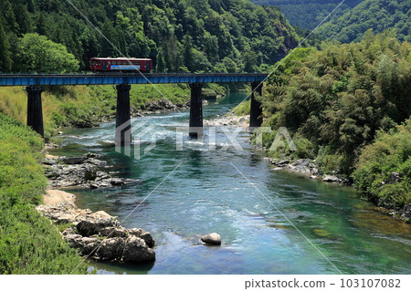 Fresh green Nagara River and Nagara River Railway Fresh green Nagara River and Nagara River Railway 103107082