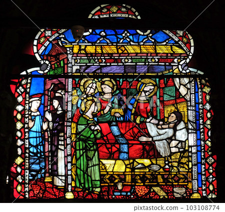 Miracle of the sinful Abbess by Leonardo di Simone, 1380., stained glass window in Orsanmichele Church in Florence, Tuscany, Italy Miracle of the sinful Abbess by Leonardo di Simone, 1380., stained glass window in Orsanmichele Church in Florence, Tuscany, Italy 103108774