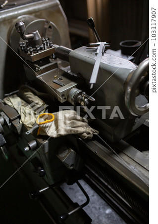 Parts processing with lathe Parts processing with lathe 103117907