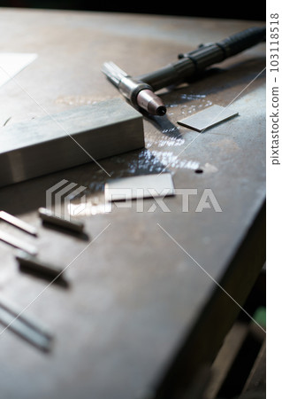 不銹鋼零件的焊接工作 不銹鋼零件的焊接工作 103118518