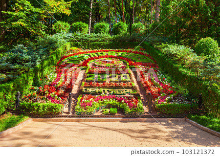 Flower Calendar in Kislovodsk National Park Flower Calendar in Kislovodsk National Park 103121372