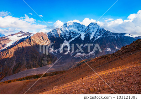 Donguzorun Babis Mta mountain, Elbrus region Donguzorun Babis Mta mountain, Elbrus region 103121395