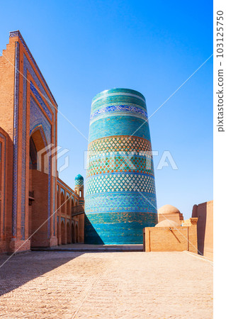 Kalta Minor Minaret at Itchan Kala, Khiva Kalta Minor Minaret at Itchan Kala, Khiva 103125750