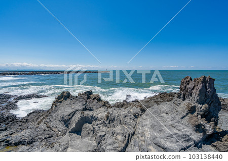 Chitoseki Rock 103138440