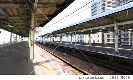 Train station platform Train station platform 103149936