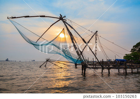 Chinese fishing nets in Cochin Chinese fishing nets in Cochin 103150263