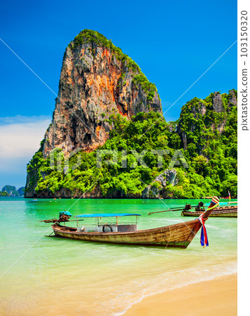 Clear water beach in Thailand 103150320