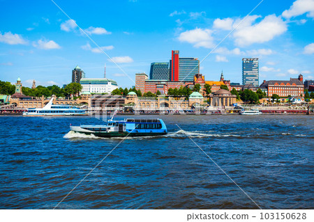 Hamburg city centre view, Germany 103150628