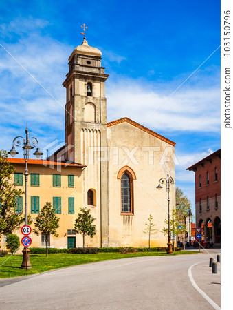 Piazza Vittorio Emanuele in Pisa 103150796