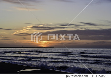Sea of Japan sunset in spring Sea of Japan sunset in spring 103150888