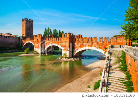 Castelvecchio Castle in Verona, Italy Castelvecchio Castle in Verona, Italy 103151160