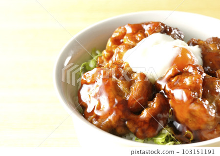 半熟蛋蓋飯 半熟蛋蓋飯 103151191