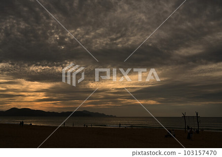 從日落海岸 從日落海岸 103157470