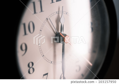 Antique clock 103157950