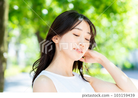 美女 103159439