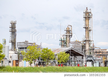 Natural gas plant Natural gas plant 103161333