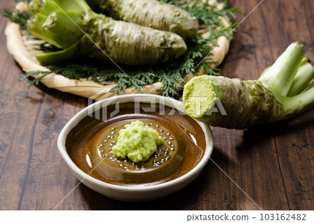 磨碎的芥末 103162482