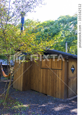 露營地小屋 103162512