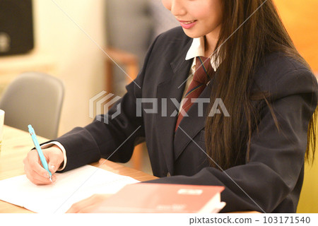 學習的女孩學習 學習的女孩學習 103171540