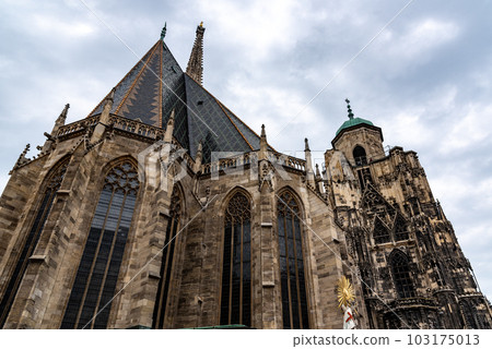 St. Stephen Cathedral Stephansdom in Stephansplatz in Vienna Austria St. Stephen Cathedral Stephansdom in Stephansplatz in Vienna Austria 103175013