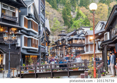 "Yamagata Prefecture" Ginzan hot springs and hot spring town around sunset 103176739