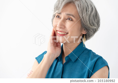Beauty senior woman portrait 103180992