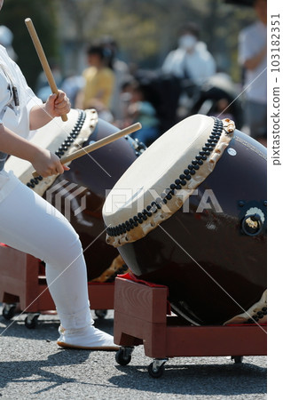 People playing big drums at a festival People playing big drums at a festival 103182351