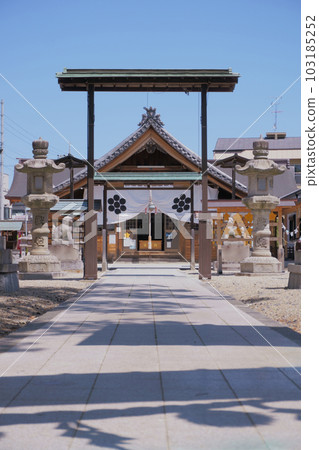 A shrine where the legend of Tanabata remains - Hoshi Shrine Worship Hall 1 A shrine where the legend of Tanabata remains - Hoshi Shrine Worship Hall 1 103185252