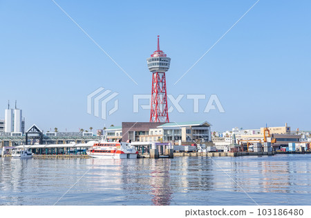 Fukuoka City, Fukuoka Prefecture Hakata Port Bayside Place in sunny weather and the symbol Hakata Port Tower Fukuoka City, Fukuoka Prefecture Hakata Port Bayside Place in sunny weather and the symbol Hakata Port Tower 103186480