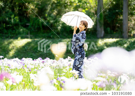 Beautiful Japanese women 103191080