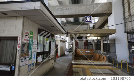 Directly connected to Exit 7 of Fuminosato Station on the Osaka Metro Tanimachi Line and bicycle storage Directly connected to Exit 7 of Fuminosato Station on the Osaka Metro Tanimachi Line and bicycle storage 103198705