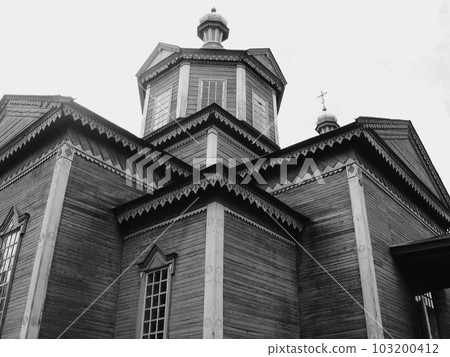 Andrushevskaya Church of St. George 1768. Ancient wooden Orthodox Church in Ukraine, Pereyaslav-Khmelnitsky. 103200412