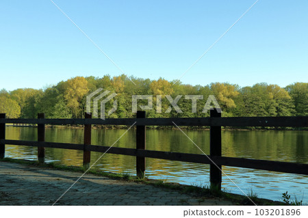 Spring on the lake 002 Spring on the lake 002 103201896
