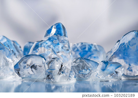 blue cold ice 103202189