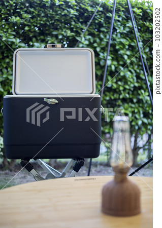 Image of camping cooler box Image of camping cooler box 103202502
