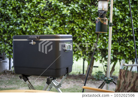 Image of camping cooler box Image of camping cooler box 103202506