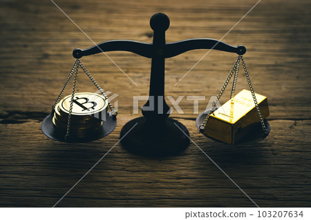 Financial image (gold/bitcoin) 103207634