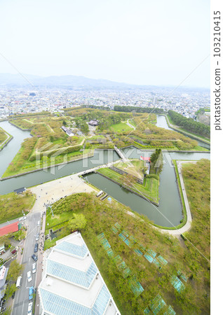 從函館五棱郭塔眺望 103210415