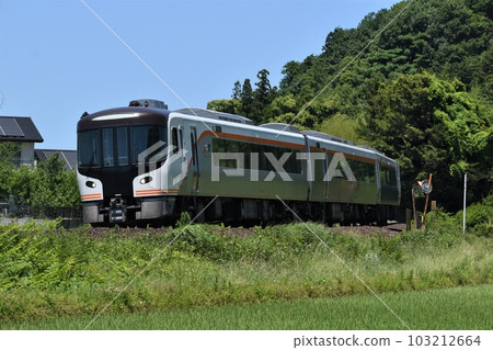 JR Tokai HC85 series limited express Nanki test run JR Tokai HC85 series limited express Nanki test run 103212664